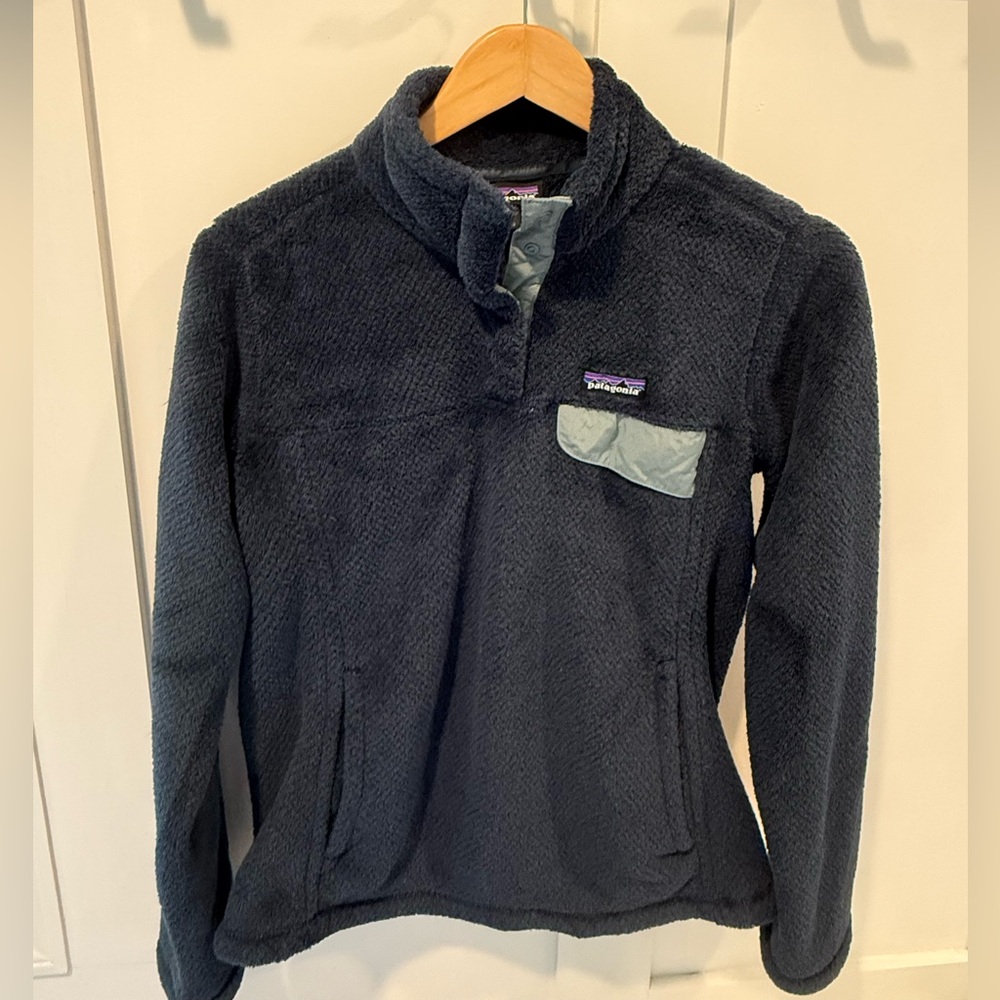 Patagonia Navy Fleece Pullover